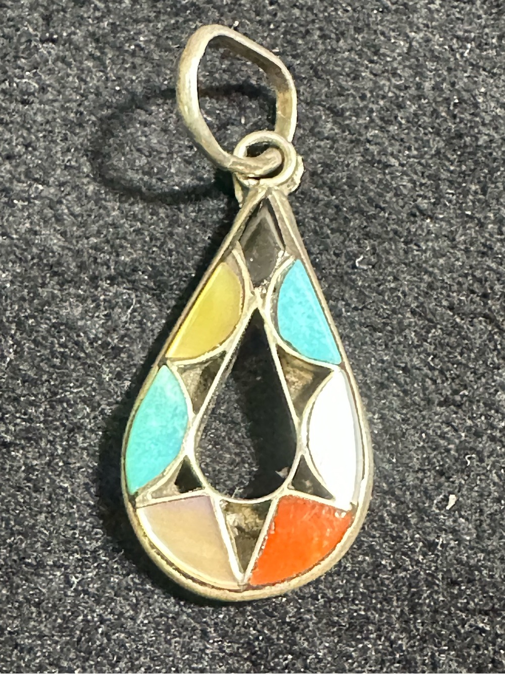 Vtg: 1960’s Emma Jean Bowekaty Zuni Inlayed Pendant